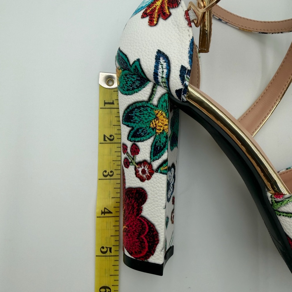 NEW Rebellious Rose Buckle Design Round Toe Platform Chunky High Heel Sz 37 - Picture 7 of 10